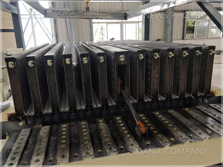 1612687899136270.jpg M30-50型-04成型主機.jpg