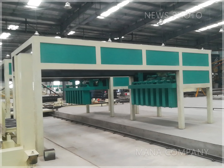 1636772046210724.jpg M03-24型墻板產線-推板機.jpg