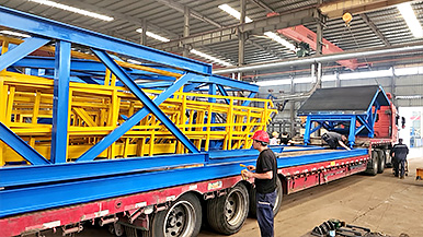 瑪納公司設備迎來發貨小高峰 模板模具發貨 墻板設備發貨 瑪納公司設備迎來發貨小高峰 模板模具發貨 墻板設備發貨